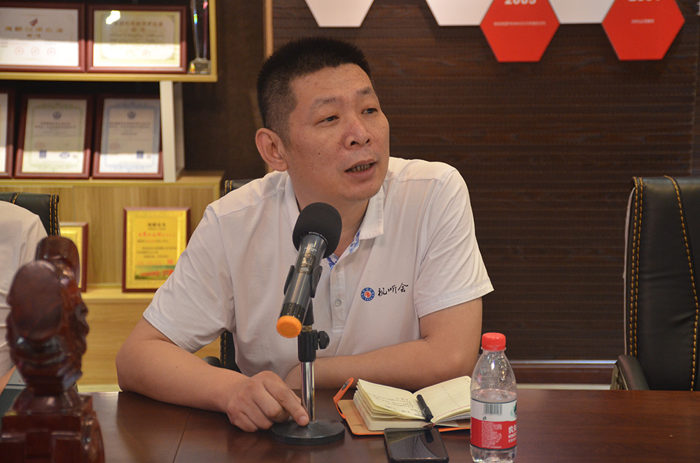 環(huán)球視聽(tīng)會(huì)秘書(shū)長(zhǎng)劉景衛(wèi)先生